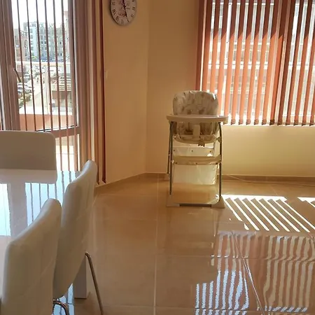 Plamena شقة