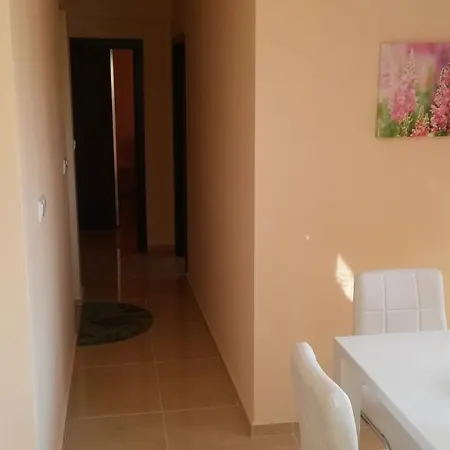 شقة Plamena بوموري